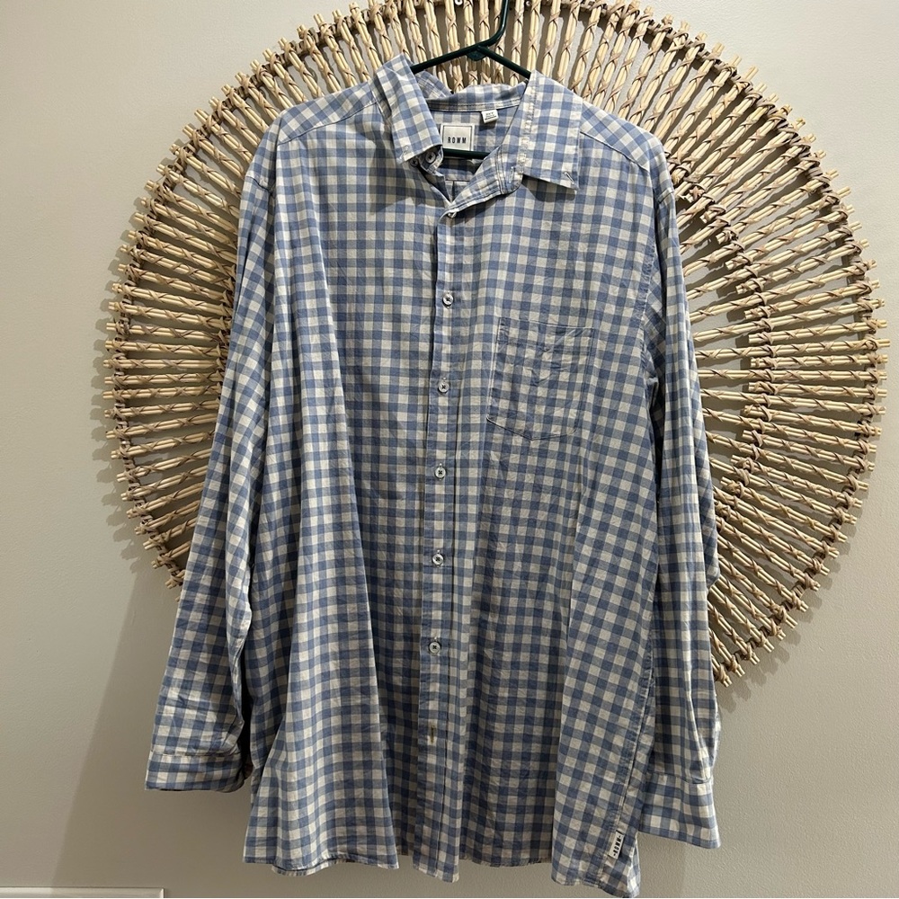 Men’s ROWM button down dress shirt
